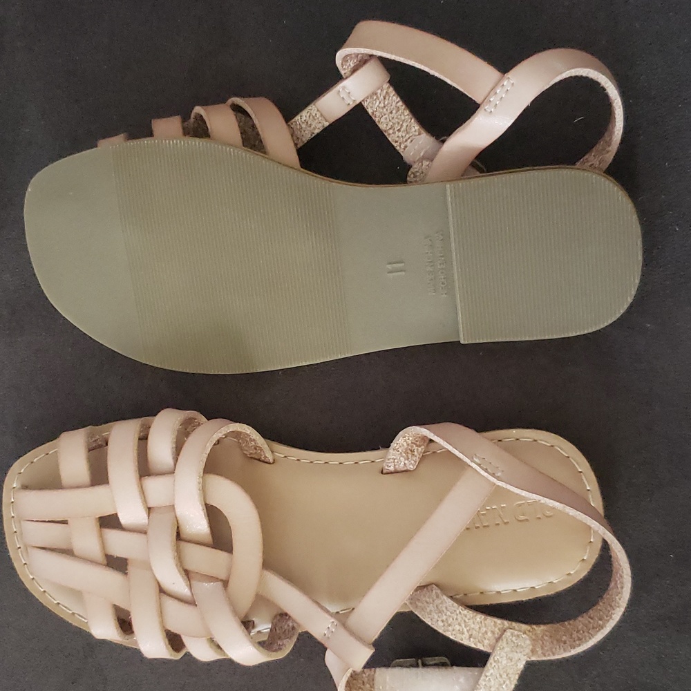Kid shoe - Picture 2 of 2